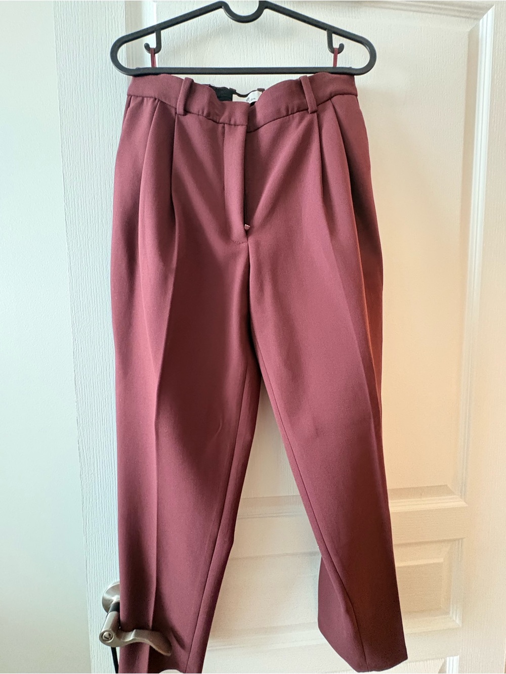 *NWT* Aritzia Vogue Dress Pants